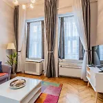 Opera Loft