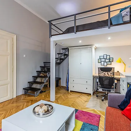 Opera Loft
