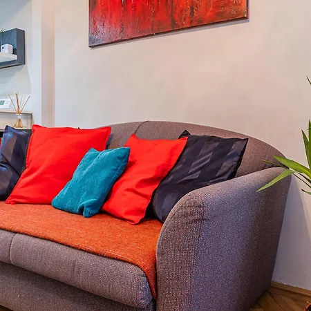 Opera Loft