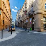 Opera Loft * بودابست
